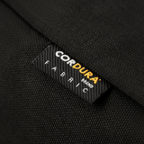 Close-up af Cordura stofmærke på M-Tac Magnet XL Bag Elite skuldertaske.