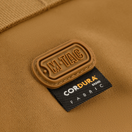 Nærbillede af M-Tac Toilettaske Elite Gen.II med Cordura stofmærkat