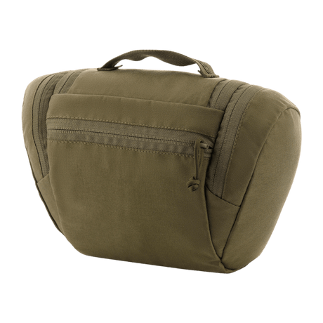 M-Tac Toilettaske Elite Gen.II i khaki farve, kompakt og praktisk design til opbevaring af hygiejneartikler og småting.