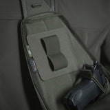 M-Tac Double Mag Pouch Hook Backed Magazine med Velcro-indfasning viser justerbare rumdeler i en taske, velegnet til magasinopbevaring.