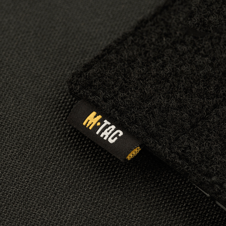 M-Tac Taktisk Morale Patch Display Board Hook og Loop Molle 120x85 med MOLLE-system fastgørelse og plastbase til patcher.
