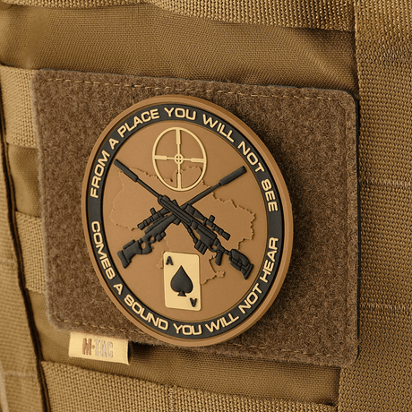 M-Tac Taktisk Morale Patch Display Board Hook og Loop Molle 120x85 med stimulerende patch og MOLLE-system fastgjort
