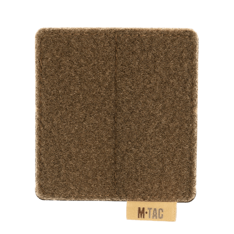 M-Tac Panel til Patches på MOLLE 80x85 med hook & loop overflade og plastbase, perfekt til MOLLE-systemer.