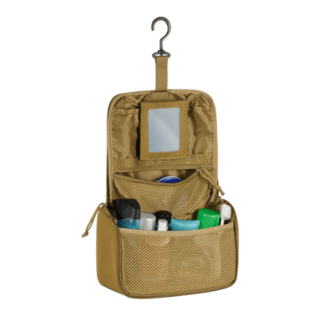 M-Tac Toilettaske i vandafvisende polyester, perfekt til tandbørste og cremer, ideel til rejser og opbevaring. Kompakt design, beige farve.