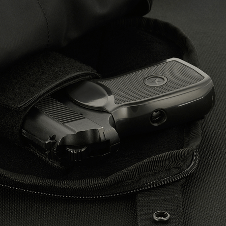 Skjult våbenrum i M-Tac Sphaera Hex Hardsling Bag med høj sikkerhed og komfort.