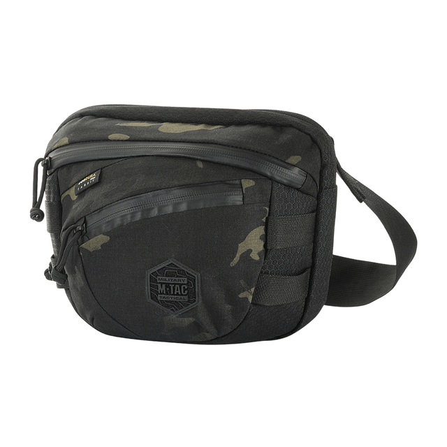 M-Tac Sphaera Hex Hardsling Taske Gen.II Elite i sort og camouflage, taske i Cordura med justerbar rem og lynlåslommer.