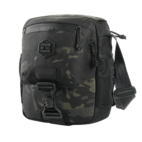 M-Tac Satellite Magnet Taske Elite Hex med camouflage mønster og magnetisk Fidlock-lukning