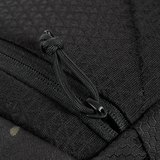 Nærbillede af lynlåsdetalje på M-Tac Satellite Magnet Taske Elite Hex i Cordura-materiale.