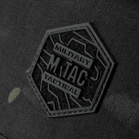 M-Tac Satellite Magnet Taske Elite Hex, detaljefoto af taske med militær taktik logo, multifunktionel organizer i Cordura materiale.