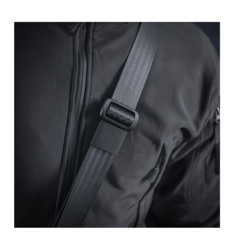 Bærestrop på M-Tac Satellite Magnettaske Gen. II Elite Hex med robust design i Cordura-materiale.
