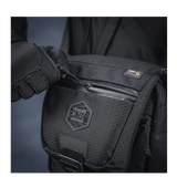 M-Tac Satellite Magnettaske Gen. II Elite Hex i slidstærkt Cordura med magnetisk lukning og YKK lynlås, perfekt til skjult bæring.
