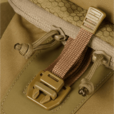 Detalje af M‑Tac Cross Bag Elite Hex i Cordura 500 materiale med WJ fittings og YKK lynlåse i brun farve