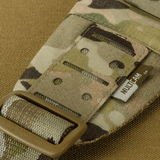 Nærbillede af militærinspireret M-Tac Cross Bag Elite Hex med camouflagemønster, lavet af slidstærkt Cordura 500 materiale.
