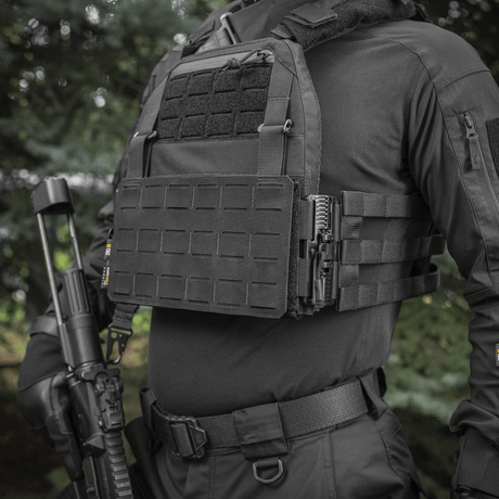 M-Tac Plate Carrier Cuirass QRS Gen.II med justerbar pladebærer og quick-release system for taktisk brug, materiale Cordura 500D.