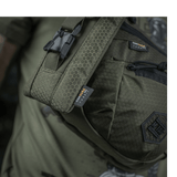 Rygsæk i CORDURA HEX materiale med WJ magnetisk spænde, designet til M-Tac Smartphone Lomme Elite Large Hex, stilfuldt tilbehør.