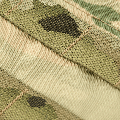 Detaljer af M‑Tac Front Panel til Cuirass QRS i Cordura 500D med MOLLE-system og Woojin kroge.