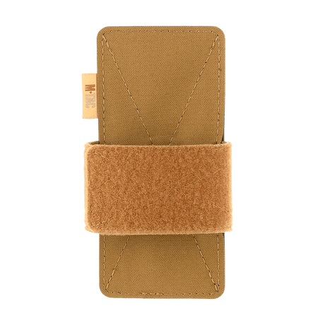 M-Tac Hylster-Insert Light til skjult pistolføring og justerbar velcrostrop, designet til taktiske tasker med velcro-panel.