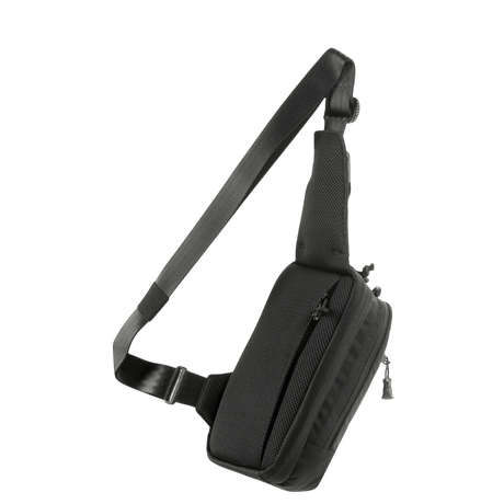 M-Tac Sling Pistoltaske Elite Hex i sort med justerbar skulderrem lavet af Cordura med YKK lynlåse, ideel til sikker transport.