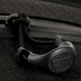 Nærbillede af M-Tac Sling Pistoltaske Elite Hex lynlås og detaljer.