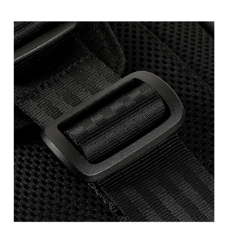 Nærbillede af M-Tac Sling Pistoltaske Elite Hex justerbar skulderrem med robust spænde