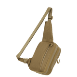M-Tac Sling Pistoltaske Elite Hex i beige med justerbar skulderrem, lavet af slidstærk Cordura 1000D for transport af skjult våben.