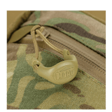 M-Tac Sling Pistoltaske Elite Hex med holdbart Camouflage Cordura og YKK lynlås til sikker våbentransport.