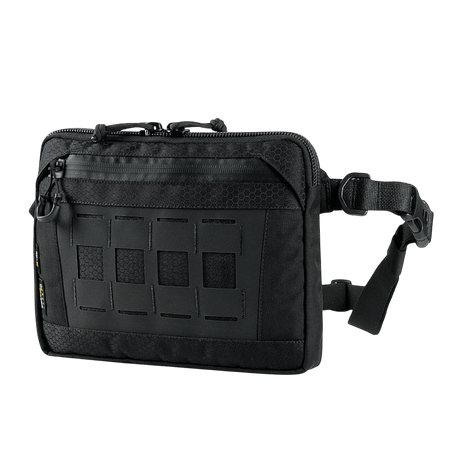 M-Tac Admin Taske Elite i sort med justerbar skulderrem og funktionelle lommer, lavet af Cordura 500D og Hex for holdbarhed.