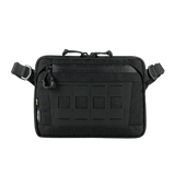 M-Tac Admin Taske Elite i slidstærkt Cordura-materiale med justerbar skulderrem, robuste lynlåse og stilfuldt design.