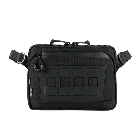 M-Tac Admin Taske Elite i slidstærkt Cordura-materiale med justerbar skulderrem, robuste lynlåse og stilfuldt design.