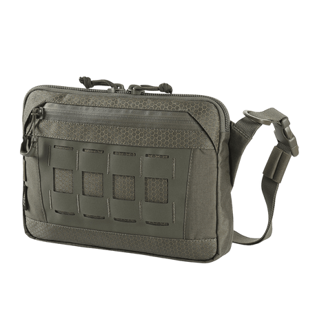 M-Tac Admin Taske Elite i Cordura 500D med justerbar skulderrem, stilfuldt og holdbart design til daglig brug.