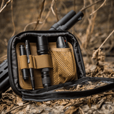 M-Tac Utility Organizer Slim Elite med værktøjer og tilbehør indeni, ideel til EDC-kit og sikker opbevaring, lavet af Cordura 500D.