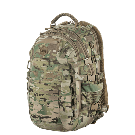 M-Tac Mission Pack Elite rygsæk i camouflagemønster med ergonomisk design og MOLLE LASER CUT-system til øget volumen.