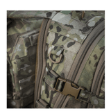 Nærbillede af M-Tac Mission Pack Elite rygsæk med slidstærk Cordura 1000D i camouflage mønster og MOLLE LASER CUT-system.