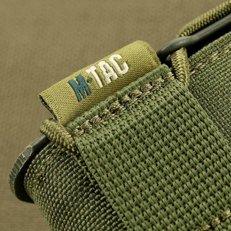 M-Tac Mag Lomme Kolchan til AK/AR Mini i grøn Cordura 1000D, med MOLLE-system og stødresistente plastikindsatser for magasinsikring.