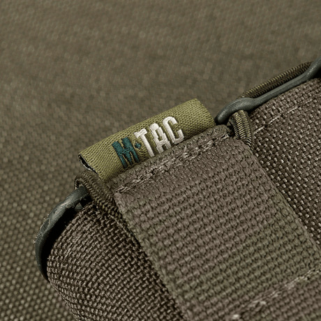 M-Tac Mag Lomme Kolchan til AK/AR Mini i slidstærk Cordura 1000D materiale med MOLLE-system og stødresistente plastikindsatser.