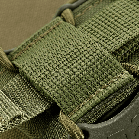 Detalje af M-Tac PCC Magasinlomme Kolchan i slidstærkt Cordura 1000D med stødresistente plastikindsatser.