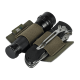 M-Tac Modulær Indsats Small (2 sektioner) med lommelygte og multitool fastgjort med elastiske stropper. Slidstærk polymerkomposit.