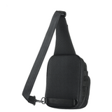 M-Tac Cross Taske Slim Elite Hex i sort, lavet af Cordura 500 og Cordura Hex, med justerbar strop og stilfuldt design, ideel til hverdag.