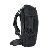 M-Tac Rygsæk Large Elite Hex Gen. IV i sort, sideprofil med høj kvalitet og funktionalitet til udendørs brug, lavet af Cordura materialer.