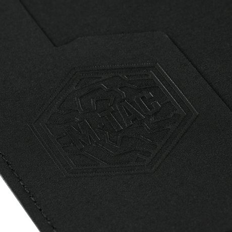 M‑Tac Pascover beskytter med stilet M‑Tac logo, holdbar polymerkomposit, passer til pas af 13,5 x 10 cm