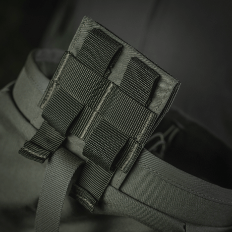 M‑Tac Magasinsæk Dump Pouch Lite Elite med MOLLE monteringssystem i Cordura 500D materiale for robust og sikker opbevaring.