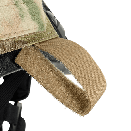 M‑Tac Hjelmcover Shroud Elite med velcrolukning og multicam-design til TOR-D hjelme, beskyttelse mod mekanisk skade og slid.