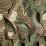 Nærbillede af M‑Tac Vilha Hjelmcover FAST med Multicam mønster, Cordura 500D materiale, perfekt til camouflage og beskyttelse i terræn.