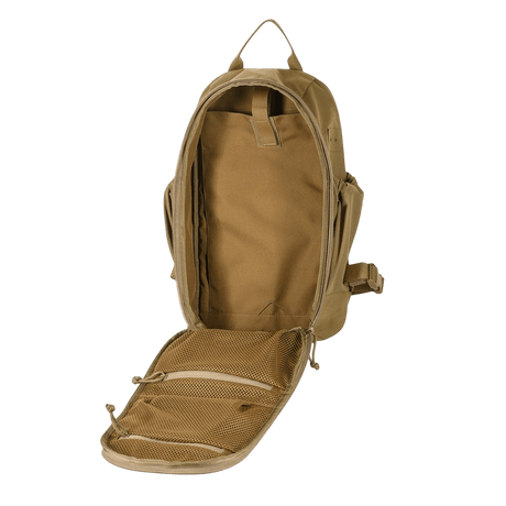 Åben brun M-Tac STURM Elite Rygsæk i Cordura med rummeligt hovedrum, laserskåret MOLLE system og kvalitets hardware, 15 liter kapacitet.