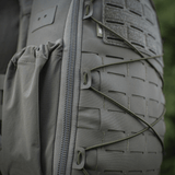 M-Tac STURM Elite Rygsæk med MOLLE Laser Cut frontpanel i nærbillede, viser taktisk design og kvalitet af Cordura materiale.