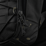 M-Tac STURM Elite Rygsæk i taktisk sort design med kraftig lynlås og Cordura-materiale, velegnet til udstyrstransport i felten.