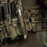 M-Tac Frontpanel til Cuirass QRS Pladebærer Tre Magasiner med elastisk magpung og Cordura materiale i camouflage design.