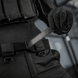 Taktisk anvendelse af M‑Tac Internal Tiger Bælte for øget stabilitet i militær situation. Perfekt med velcro fastgørelse og Cordura 500D.