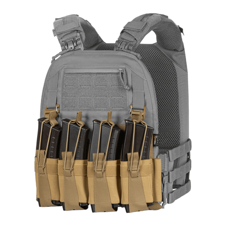 M-Tac Frontpanel til Plate Carrier Cuirass QRS til 4 Magasiner, funktionelt designet til hurtig omladning med slidstærkt Cordura-materiale.