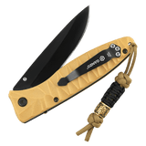 M-Tac Lanyard Scandinavian Small Chinese Knot vedhæftet til en foldekniv med dekorativ perle og snoet paracord.